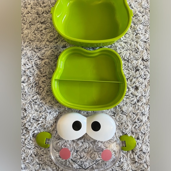 KEROPPI Frog Lunch Bento Box Easy Open Snack Container Storage Case Clear Top xo - Picture 6 of 9